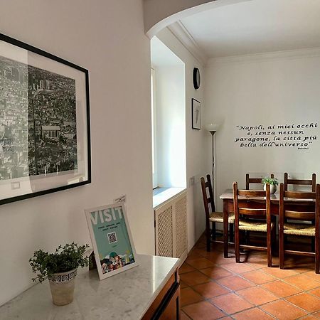 Palazzo Rota Guesthouse ナポリ エクステリア 写真
