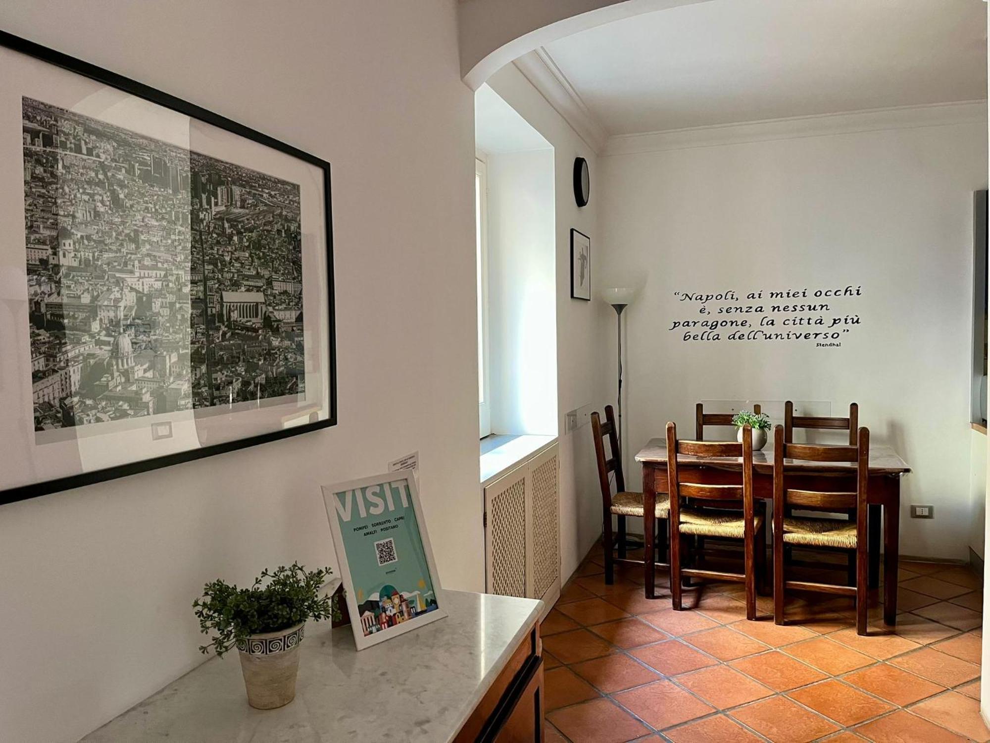 Palazzo Rota Guesthouse ナポリ エクステリア 写真